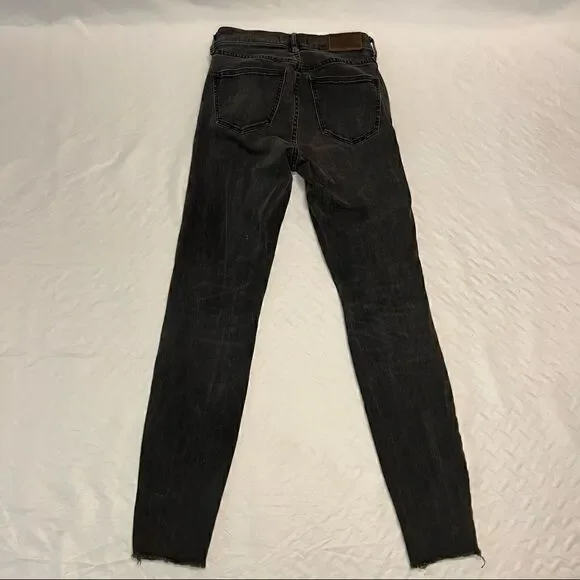 Madewell 9" High-Rise Skinny Black Distressed Hem Jeans 25 - Picture 7 of 10